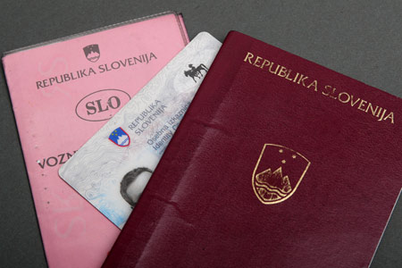 документы гражданина Словении